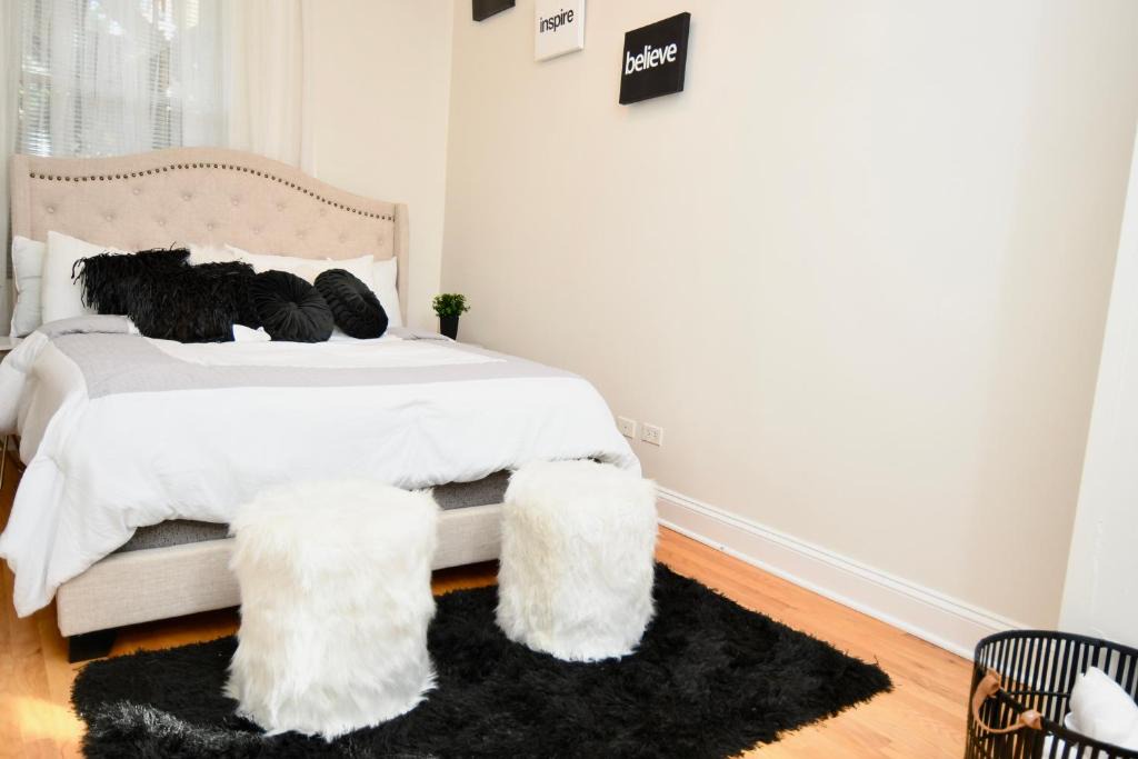 West Town Apartment | The McGees In BuckTown