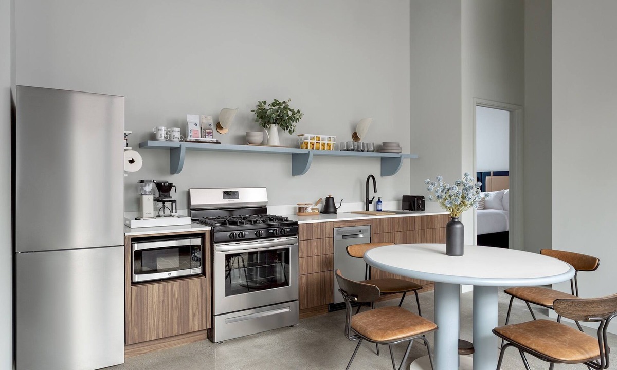 Near West Side Apartment | The Neighborhood Hotel - Little Italy Two Bedroom w/Balcony