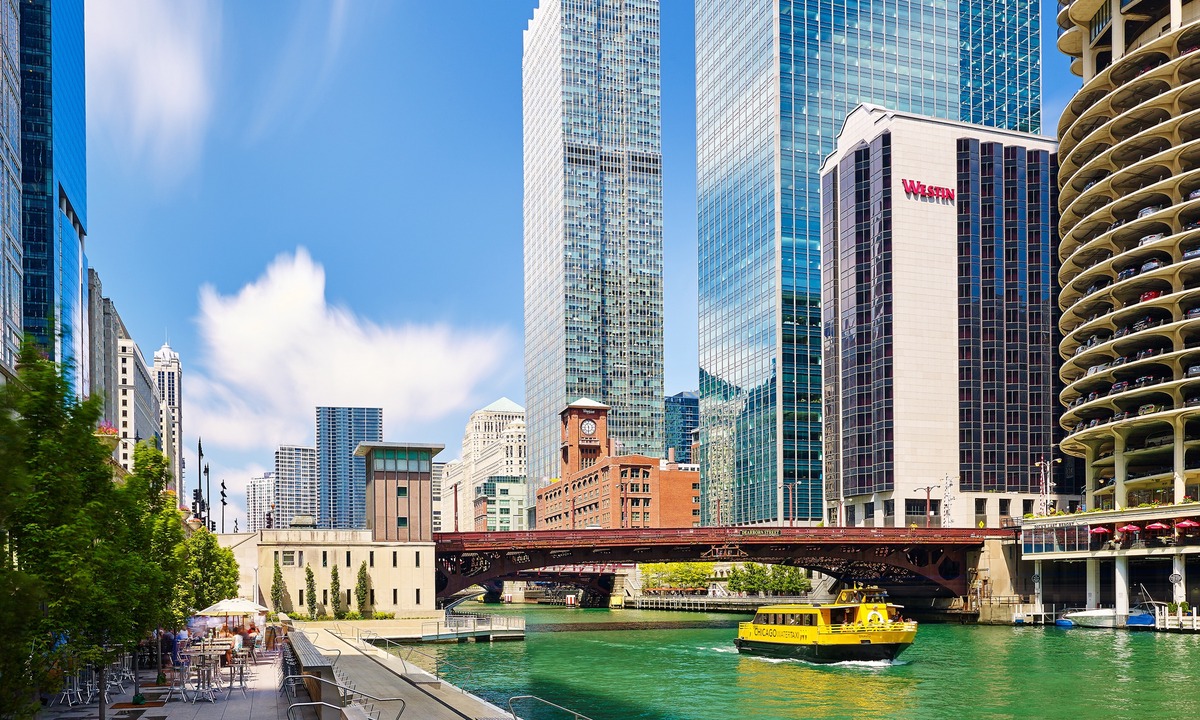 Downtown Chicago Hotel | The Westin Chicago River North