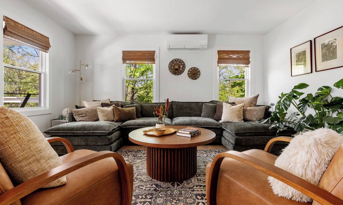 Rosendale House | Trail-front Hudson Valley Retreat in Rosendale