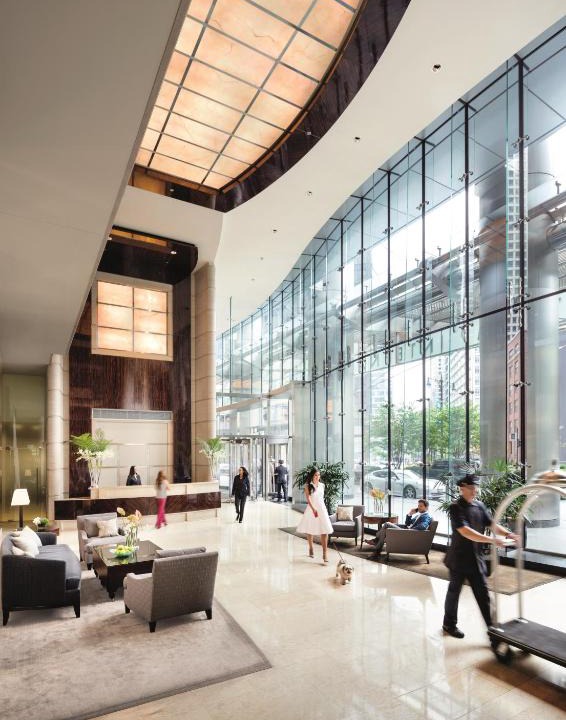 Downtown Chicago Hotel | Trump International Hotel & Tower Chicago