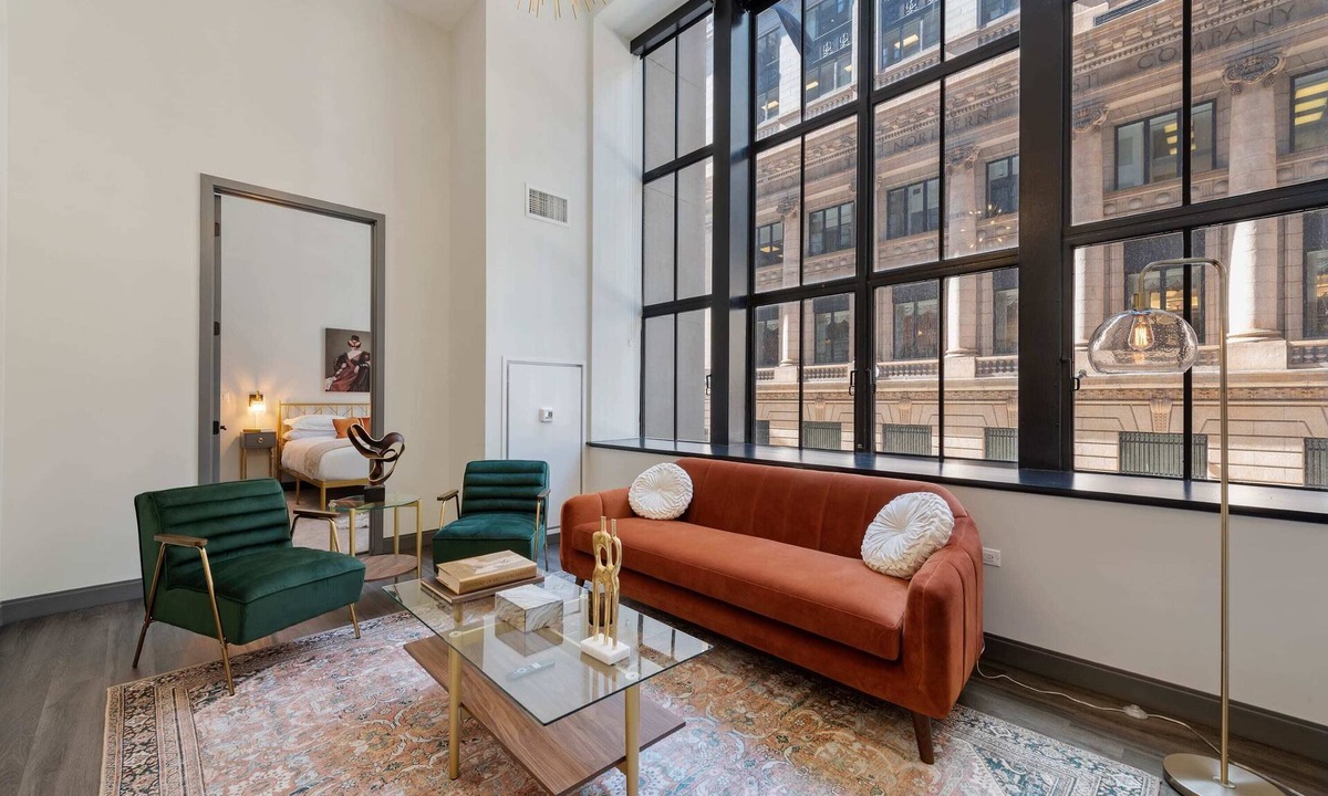 Downtown Chicago Apartment | Two 2BRs Near Millennium Park, Ideal for Groups