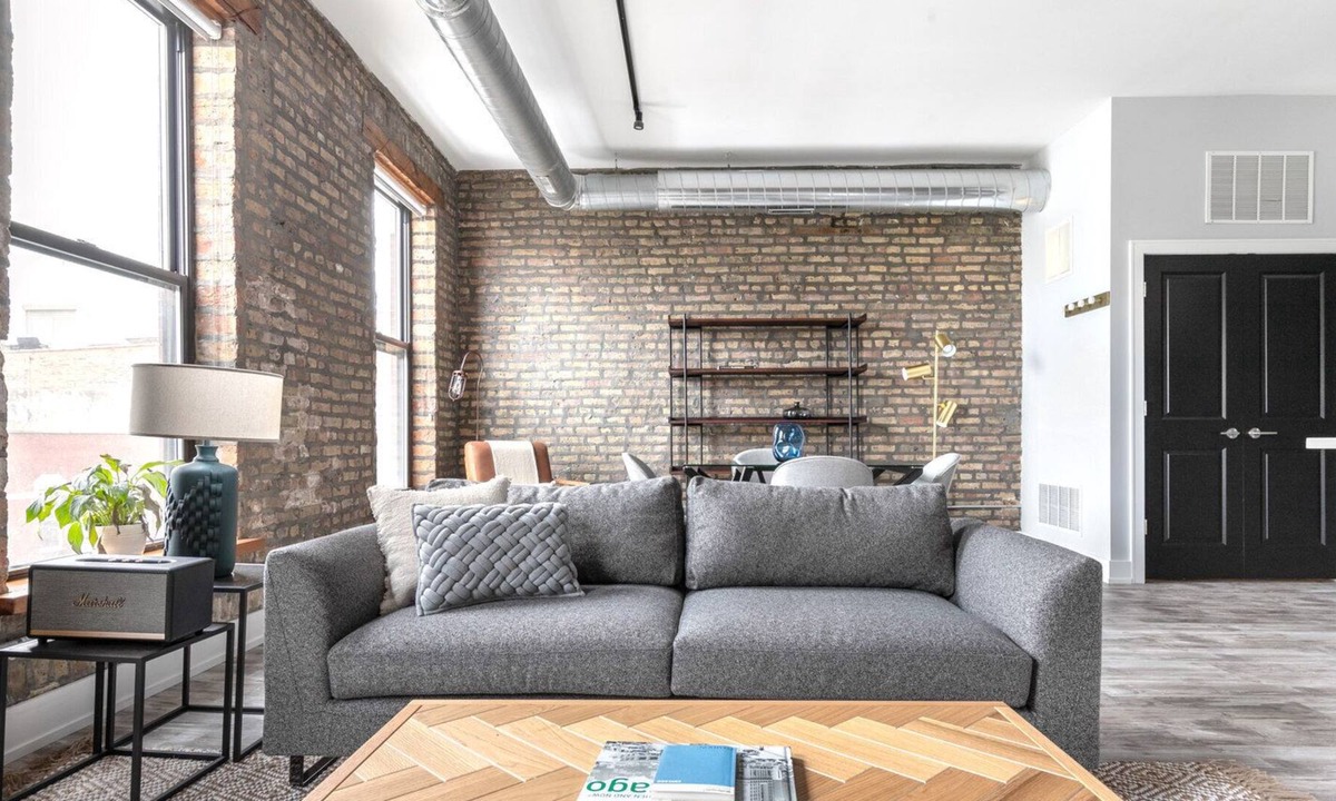 Wicker Park Apartment | Urban Wicker Park 1BR w/ W/D, nr Damen & Milwaukee, by Blueground