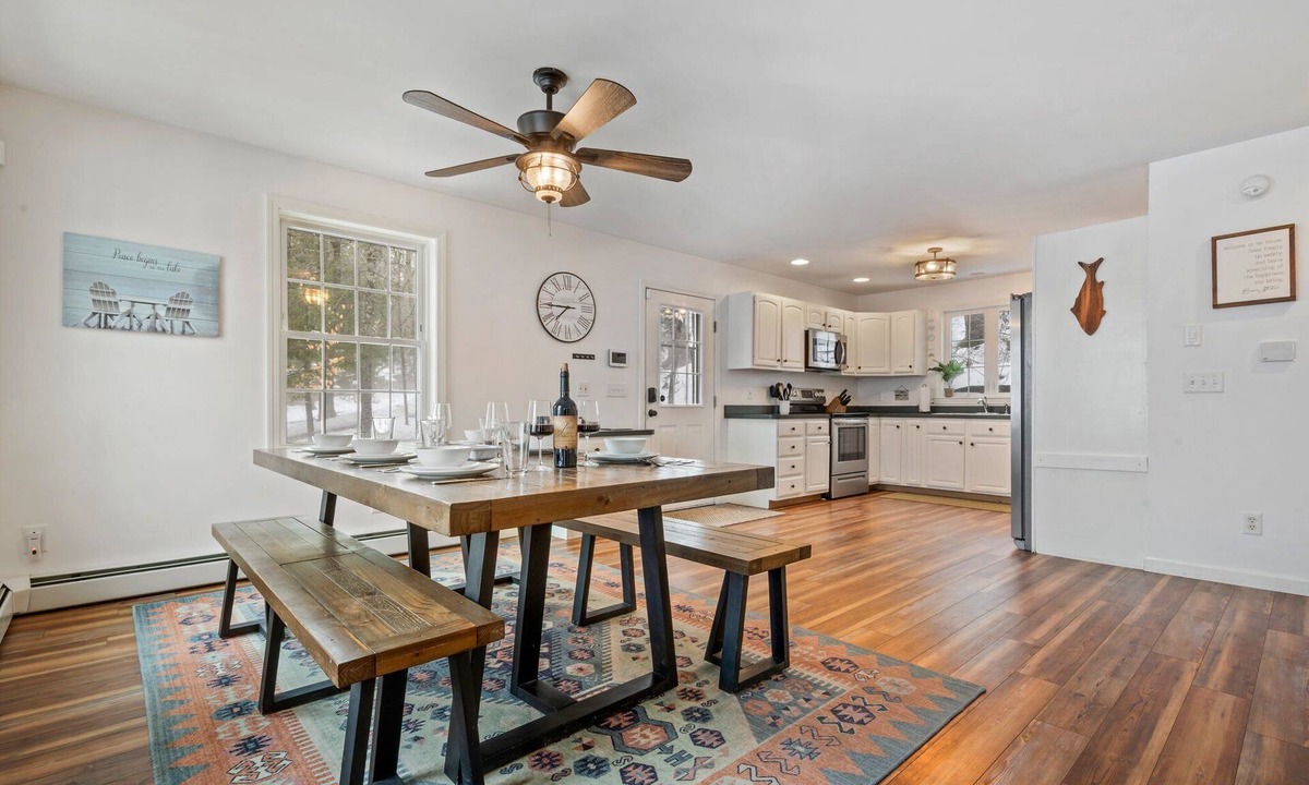 Windham House | Windham Wind Down-Dock, Kayaks, SUPs, Fishing Rods