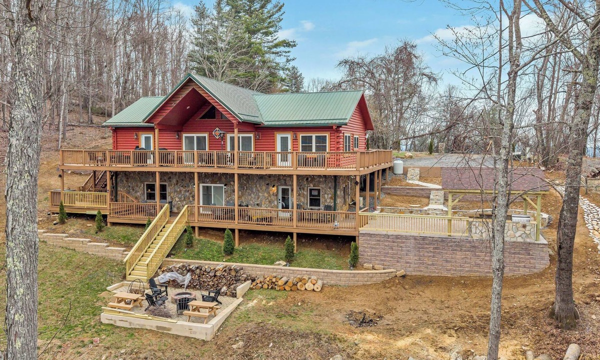 Grassy Creek House | Wraparound Views and Forest Feels with Game Room and Pool Table