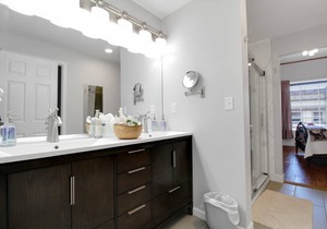 107 m² Apartment ∙ 1 bedroom ∙ 2 guests