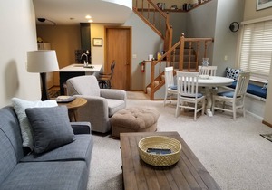 2 Bedroom, 2 bath home in The Galena Territory. Close to Eagle Ridge Resort