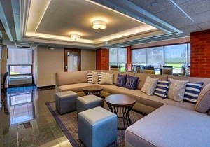 3-Star Hotel ∙ Drury Inn & Suites St. Louis - Fairview Heights