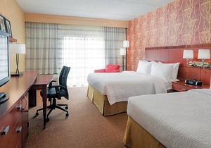 3-Star Hotel ∙ Courtyard by Marriott Chicago Naperville