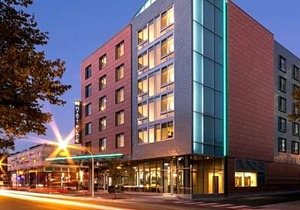 3-Star Hotel ∙ Hyatt Place Chicago-South/University Medical Center