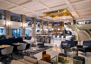 4-Star Hotel ∙ Chicago Marriott Downtown Magnificent Mile
