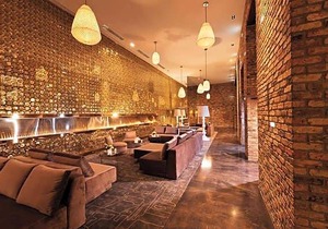 5-Star Hotel ∙ Radisson Blu Aqua Hotel, Chicago