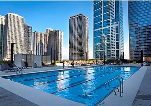 5-Star Hotel ∙ Radisson Blu Aqua Hotel, Chicago