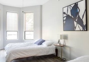 858 2S - Downtown Penthouse with Private Rooftop!