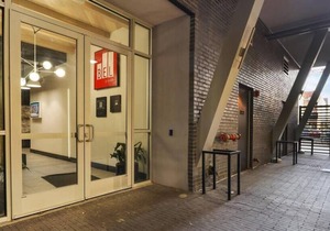 BEL3 Enticing 1BR/1BA Apt in Belmont