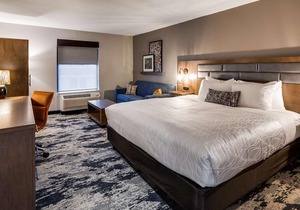 Best Western Plus Bourbonnais Hotel & Suites