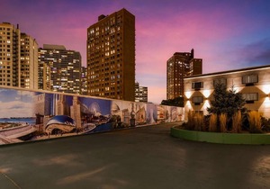 Best Western Plus Hyde Park Chicago Hotel