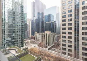 Bright Loop 1BR w/Gym, Pool, nr. Financial District, by Blueground
