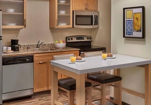Budget-Friendly Getaway! Free Parking, Pet-Friendly