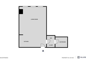 Chic Medical District Studio w/ Gym + W/D, 1 block to L, by Blueground