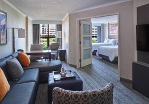 Chicago Marriott Suites O'Hare