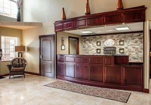 Comfort Suites Elgin