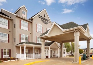 Country Inn & Suites by Radisson Champaign North IL