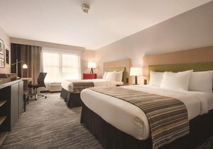 Country Inn & Suites by Radisson Galena IL