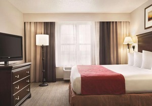 Country Inn & Suites by Radisson Moline Airport IL