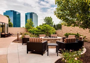 Courtyard by Marriott Chicago Schaumburg Woodfield Mall