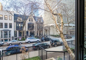 Crisp Gold Coast 1BR nr. Mariano Park & Oak St. Beach, by Blueground