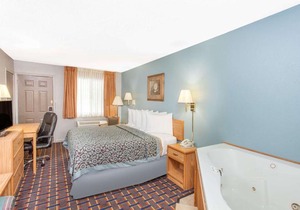 Days Inn by Wyndham Farmer City