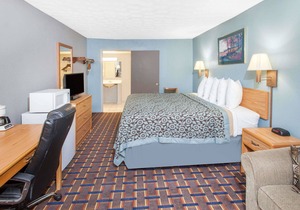 Days Inn by Wyndham Farmer City