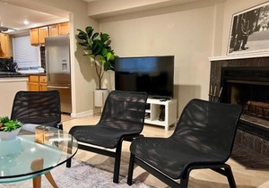Designer Themed 4 Bedroom in Best Location with Patio and Fireplace