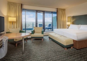 DoubleTree by Hilton Libertyville - Mundelein