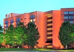 DoubleTree by Hilton Lisle Naperville