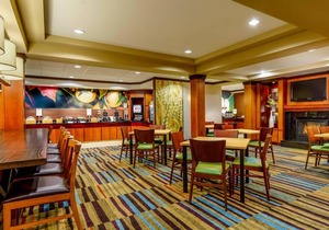 Fairfield Inn & Suites Peoria East