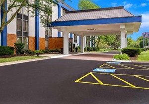 Hampton Inn Chicago-Naperville