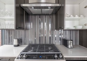 Hip West Loop 2BR w/Gym, Pool, near Fulton Market, by Blueground