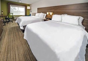 Holiday Inn Express Chicago Northwest-Vernon Hills, an IHG Hotel