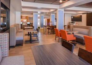 Holiday Inn Express Hotel & Suites Urbana-Champaign-U of I Area