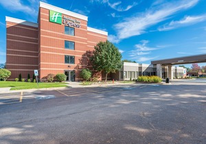 Holiday Inn Express Naperville