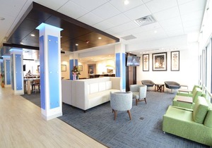 Holiday Inn Express & Suites Chicago North Shore - Niles, an IHG Hotel