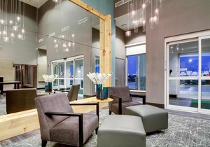 Holiday Inn & Suites Peoria At Grand Prairie