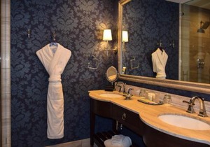 La Banque Hotel