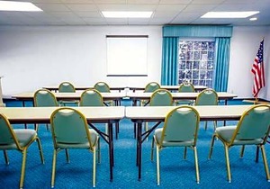 La Quinta Inn by Wyndham Moline Airport