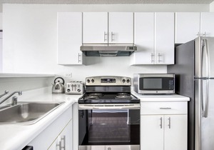 Lovely Streeterville Studio w/Gym, Pool, near Navy Pier, by Blueground