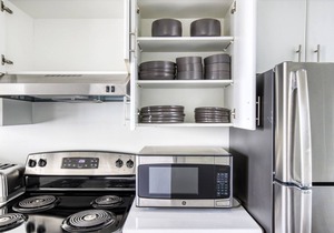 Lovely Streeterville Studio w/Gym, Pool, near Navy Pier, by Blueground