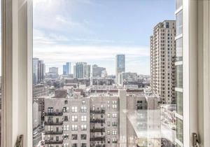 Luxe South Loop Studio w/Lounge, Pool & Gym nr Grant Park, by Blueground