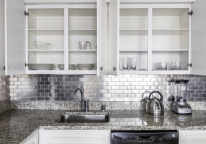 Mod River North 2BR w/Gym, W/D, near Magnificent Mile, by Blueground